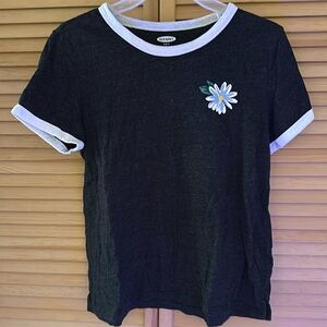 Women’s Daisy T-Shirt